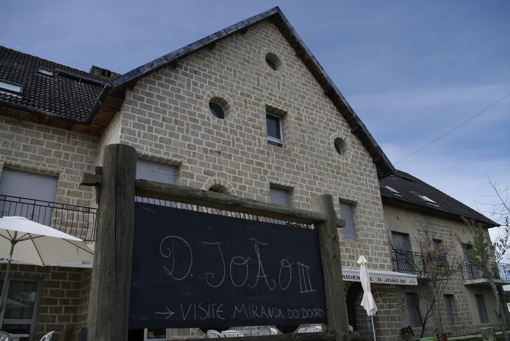 D. Joao III Hotel Миранда до Дуро Екстериор снимка